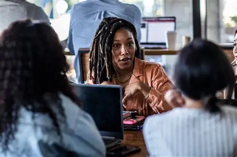 How to Network Effectively When You're an Introvert